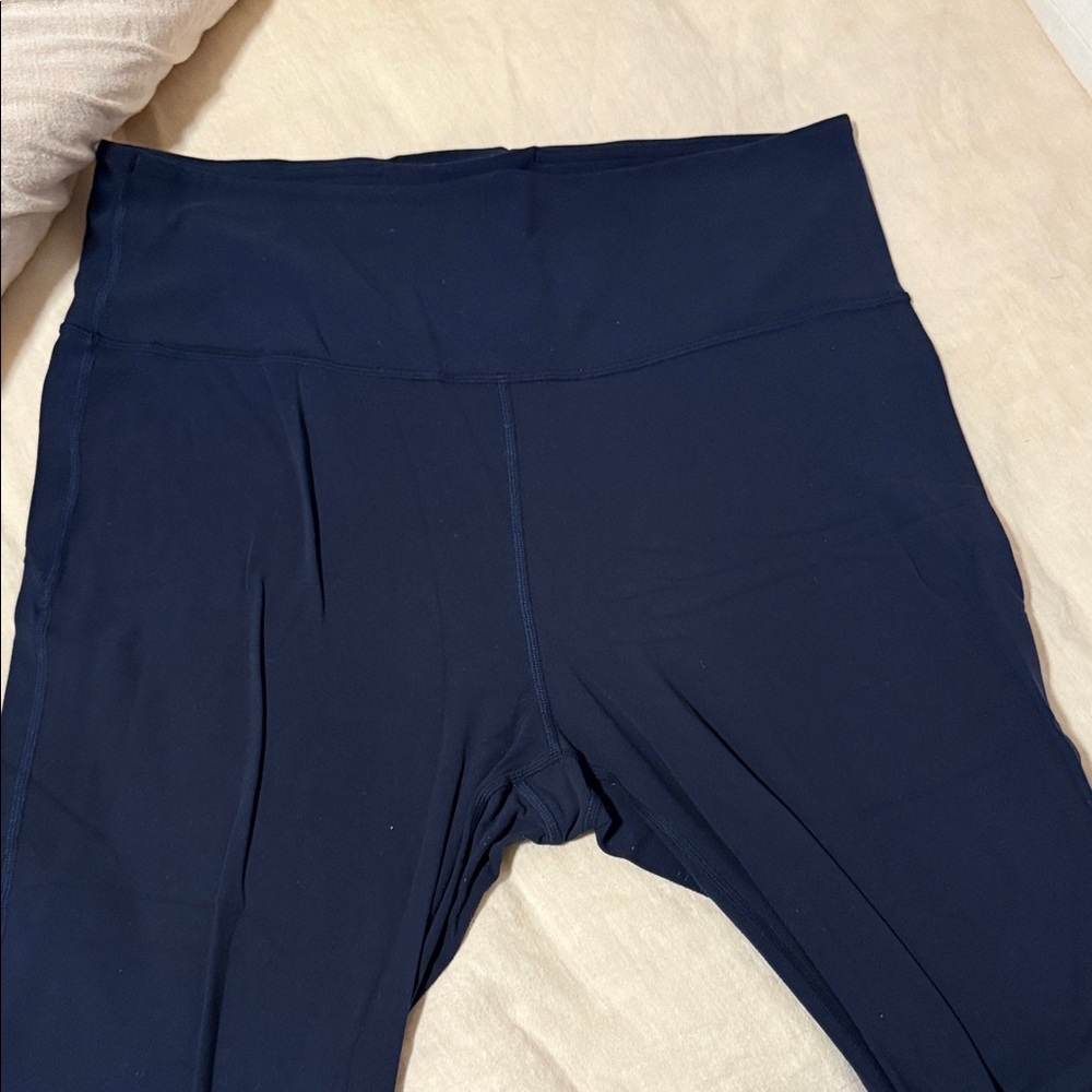 Lululemon 14 Navy High-Waisted Leggings